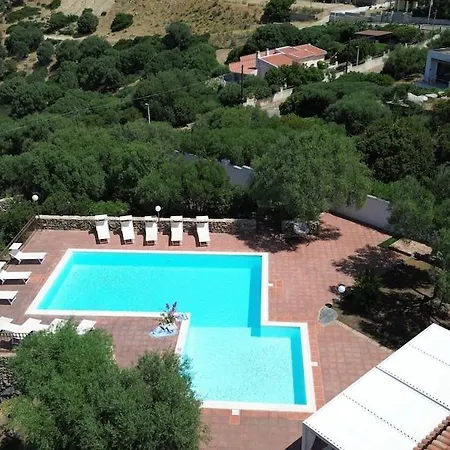 Efilia Bestvacationever * Terra Mala