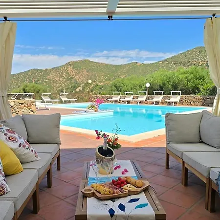 Efilia Bestvacationever *