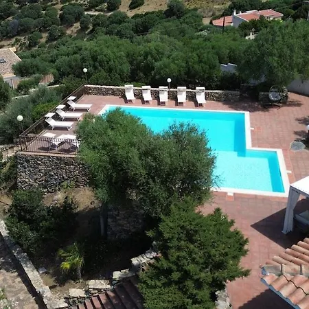 Efilia Bestvacationever * Terra Mala